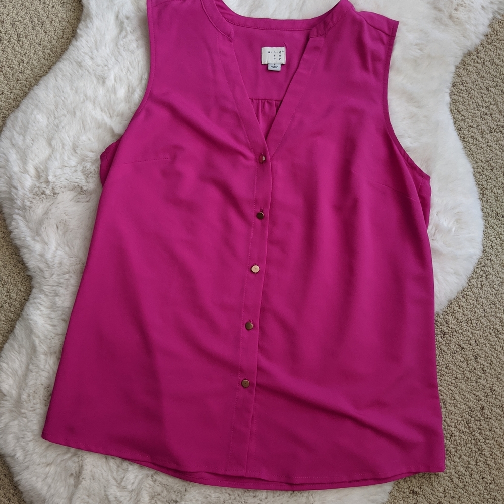 AND Fuschia Top
